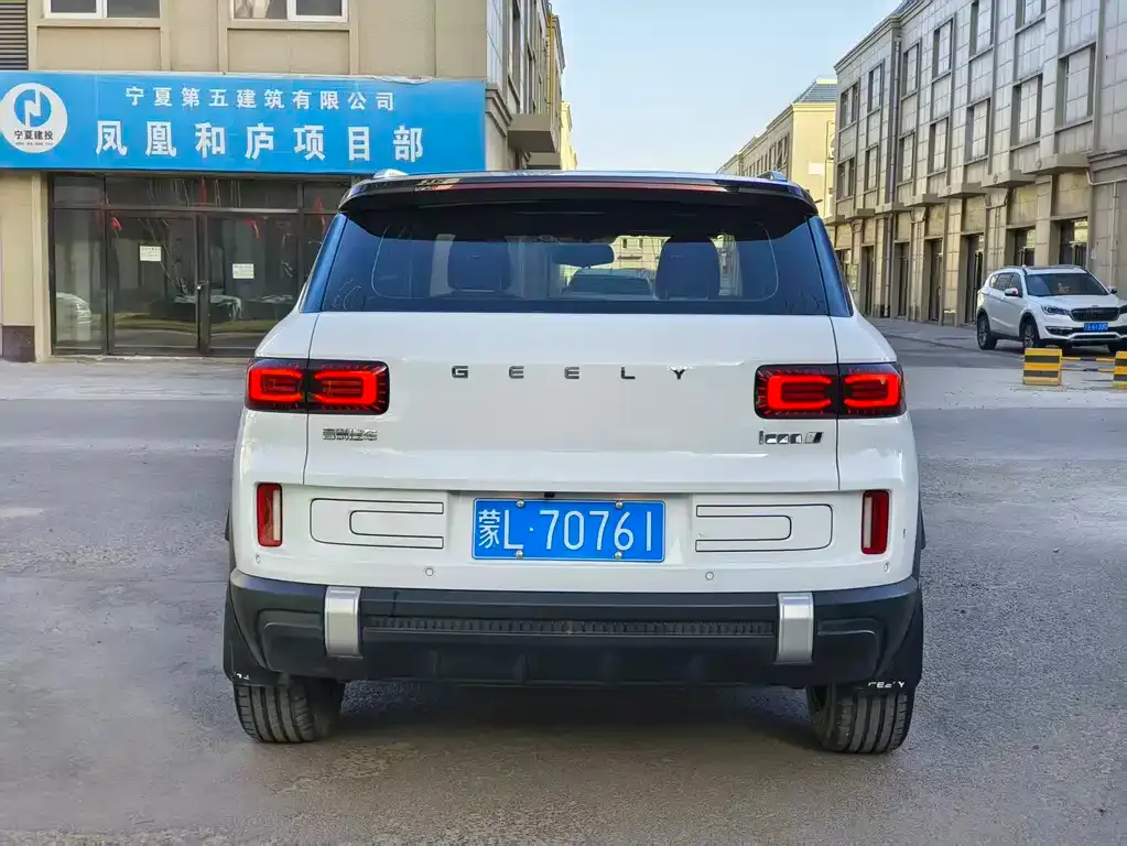 Geely Icon — фото 8
