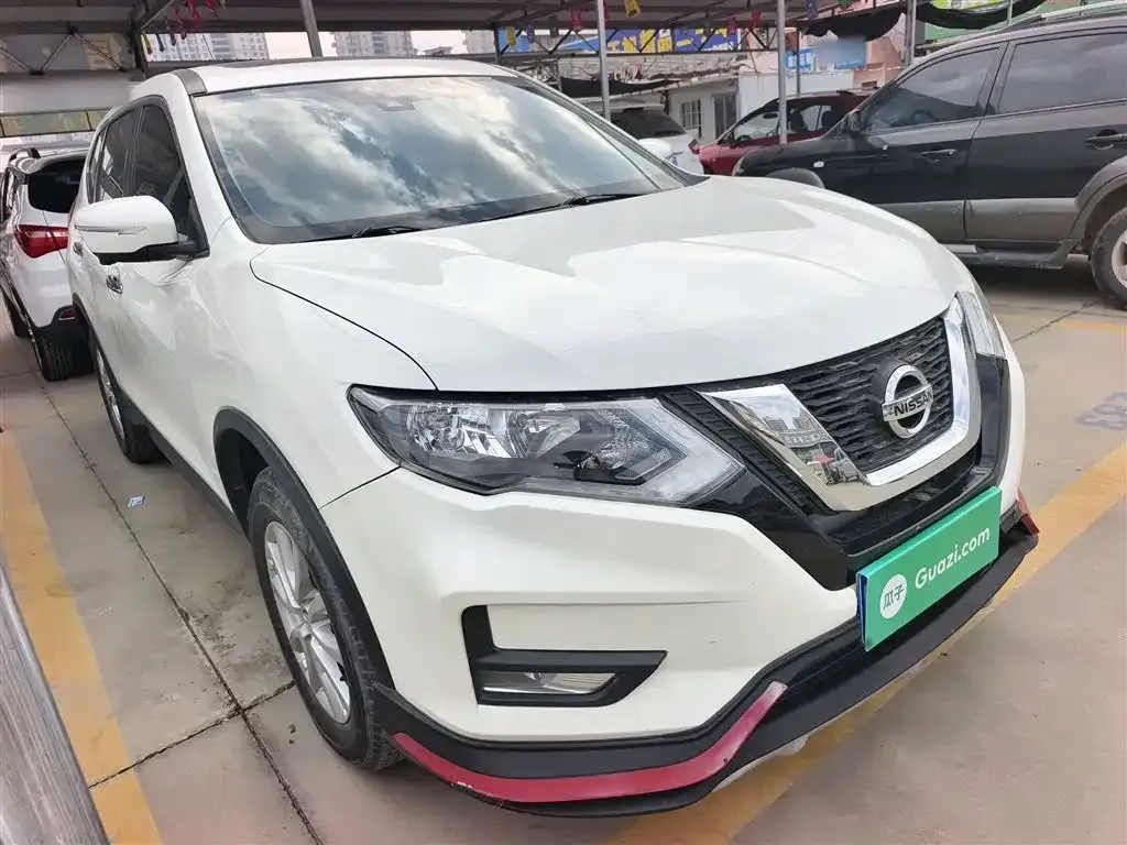 Nissan X-Trail — фото 4