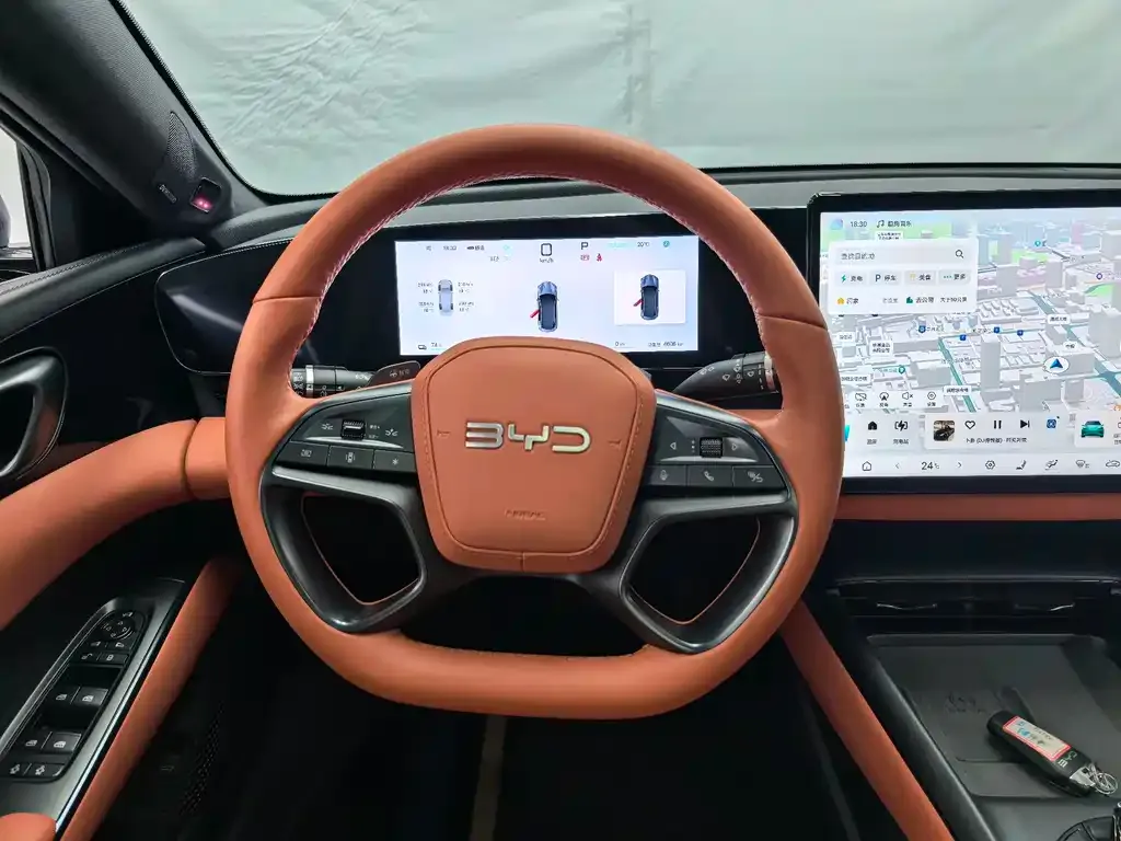 BYD Seal — фото 4