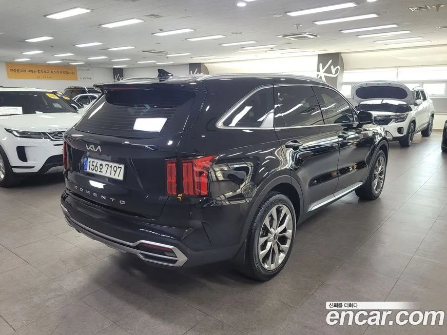 Kia Sorento — фото 10