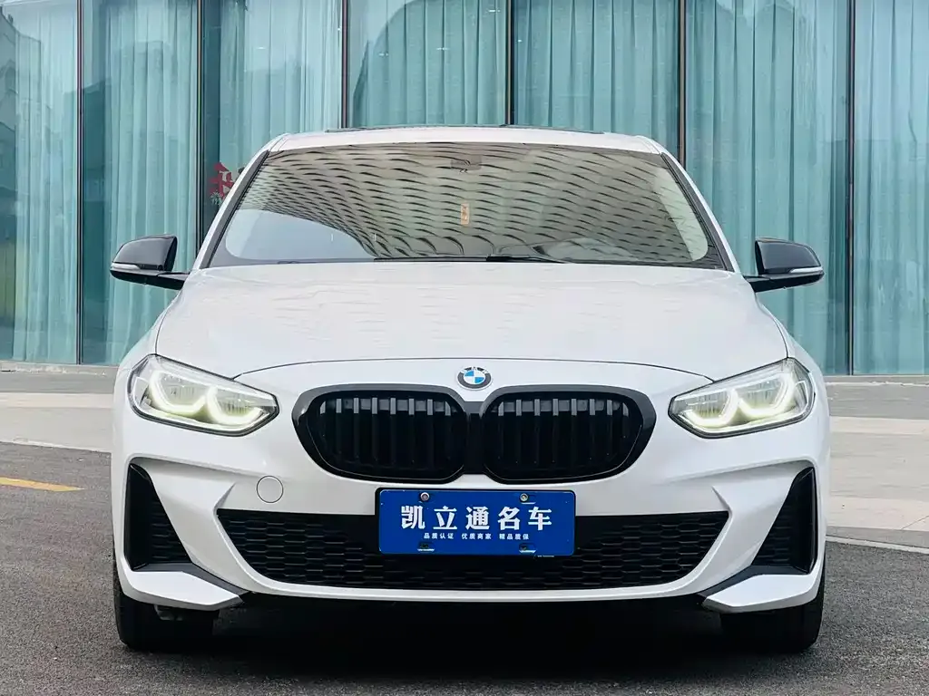 BMW 1 Series — фото 10