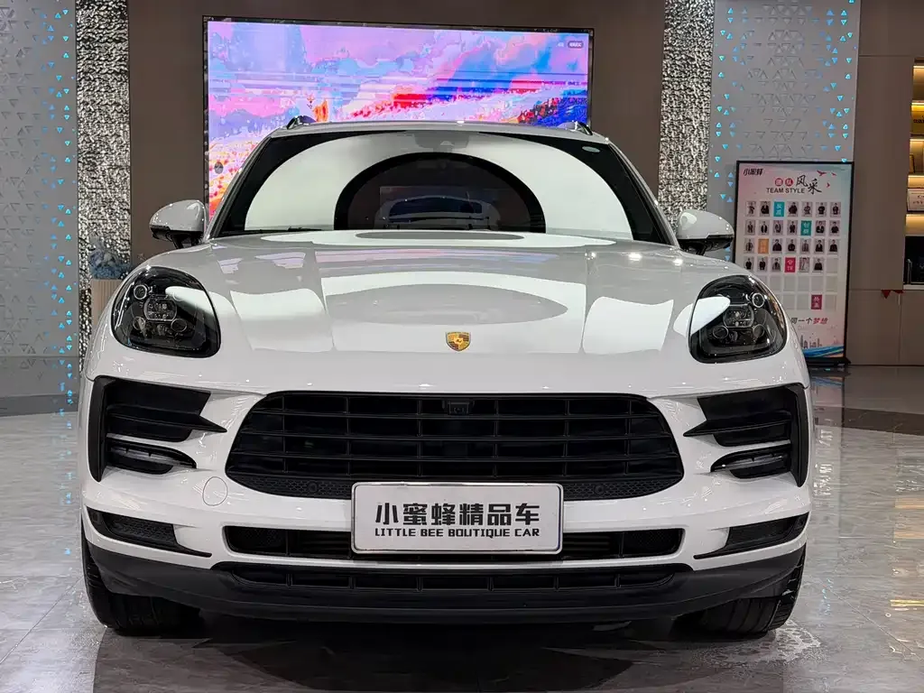 Porsche Macan — фото 10
