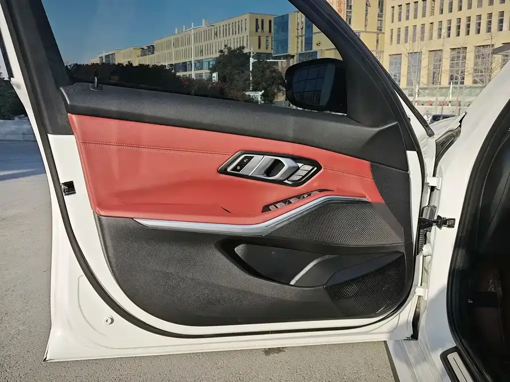 BMW i3 — фото 5