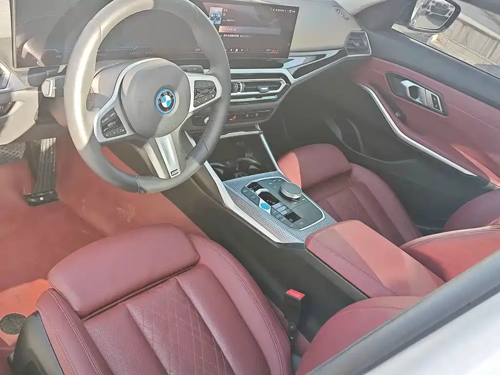 BMW i3 — фото 10