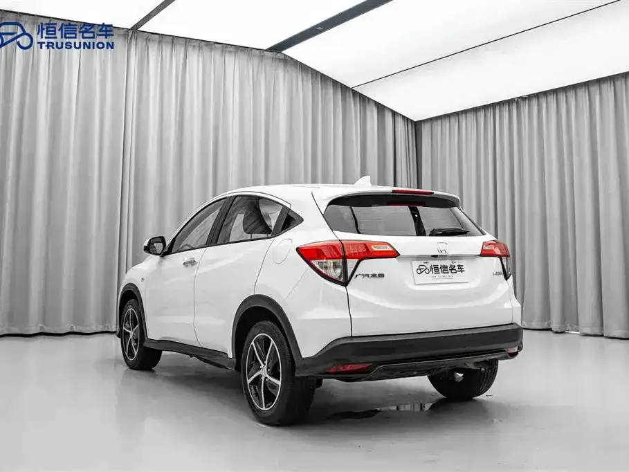 Honda Vezel — фото 3