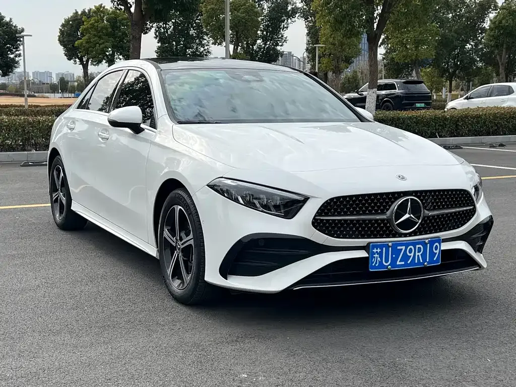 Mercedes-Benz A-Class — фото 8