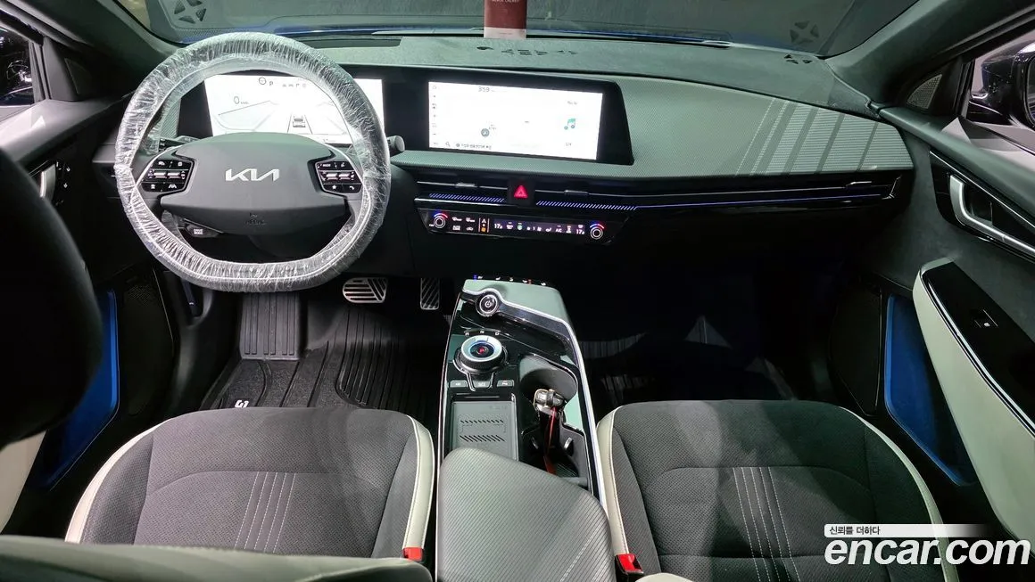 Kia EV6 — фото 10