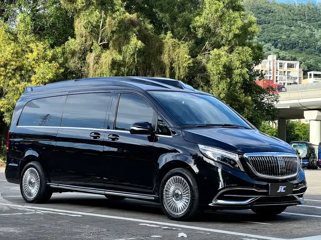 Mercedes-Benz V-Class — фото 4
