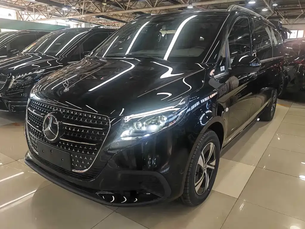 Mercedes-Benz Vito — фото 1