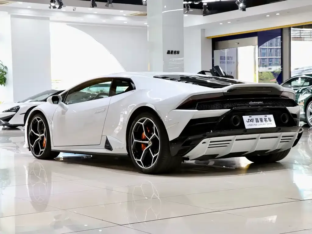 Lamborghini Huracan — фото 6