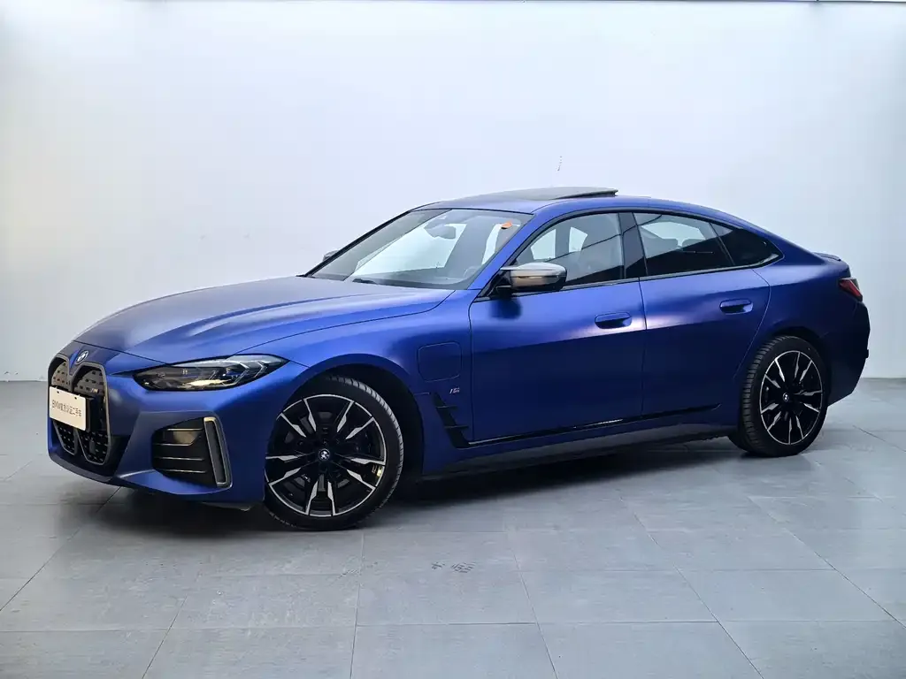 BMW i4 — фото 1