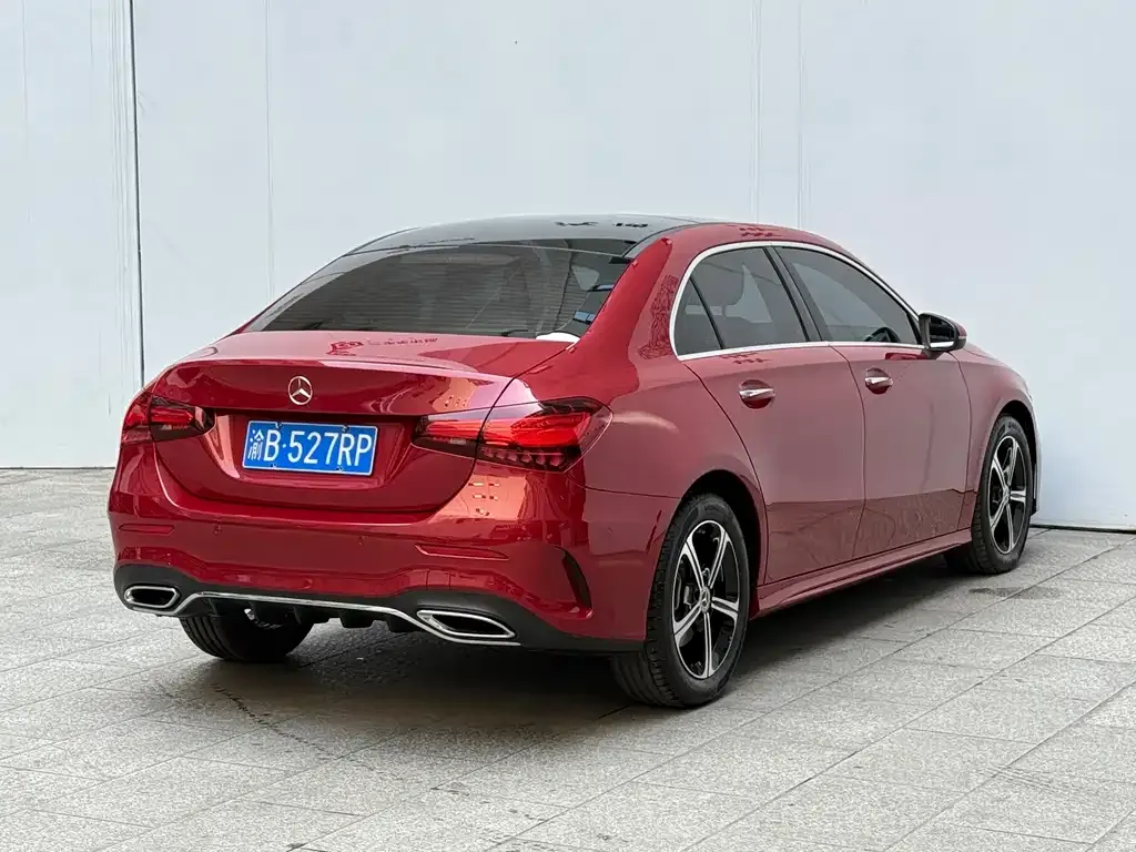 Mercedes-Benz A-Class — фото 8