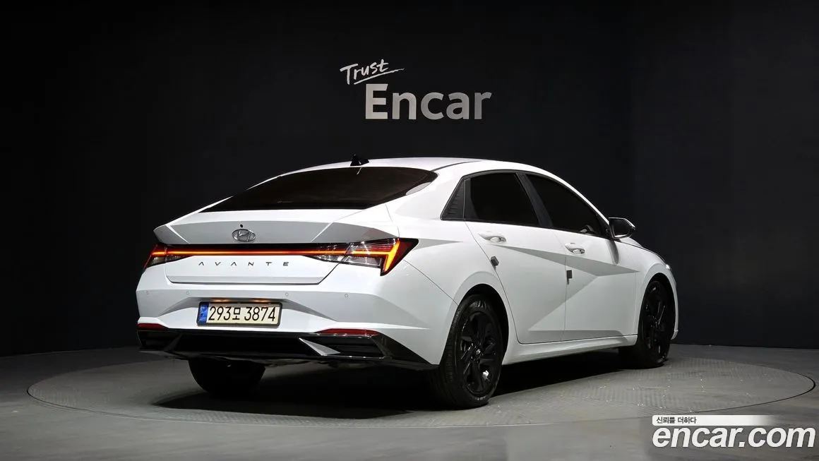 Hyundai AVANTE — фото 2