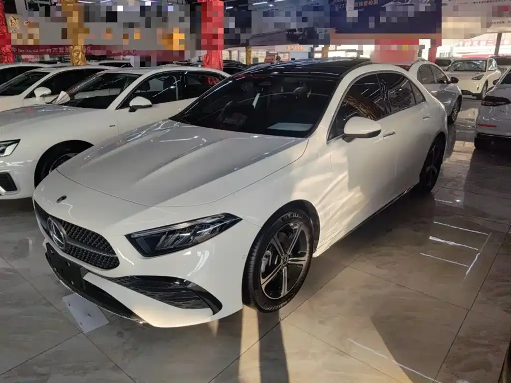 Mercedes-Benz A-Class — фото 1