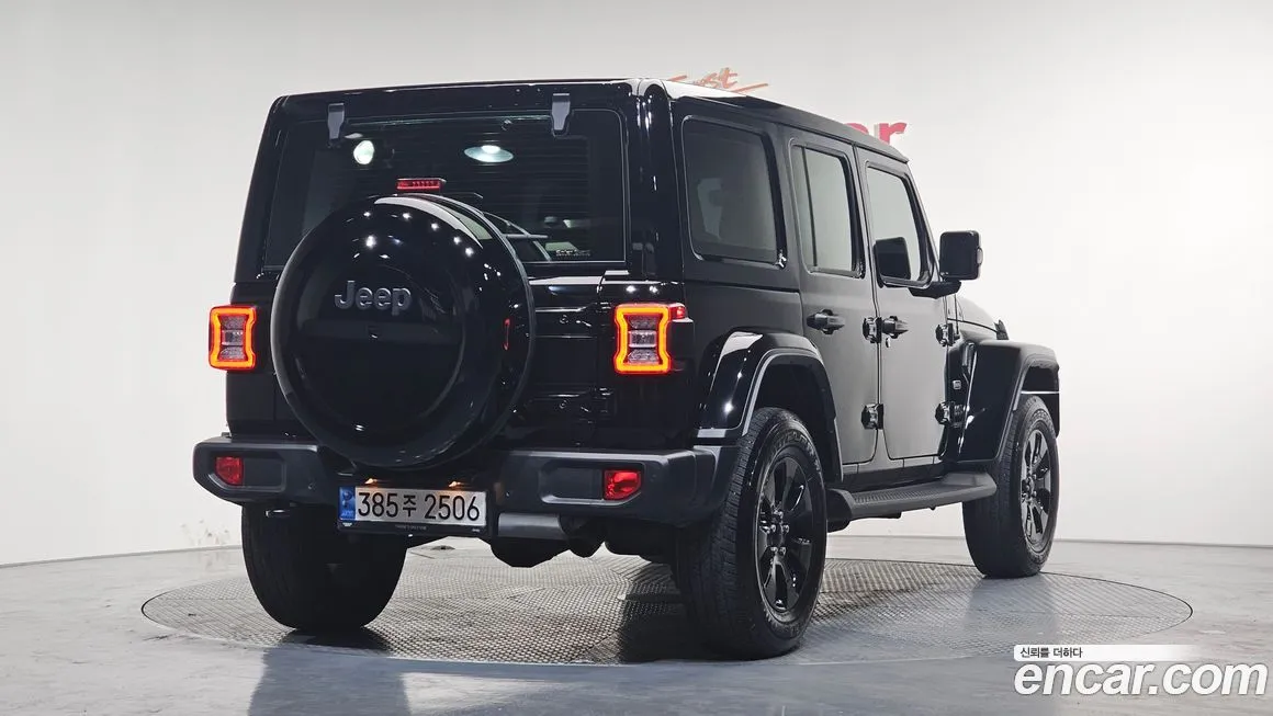 Jeep Wrangler — фото 2