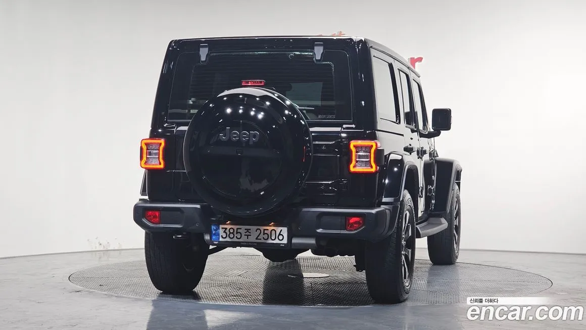 Jeep Wrangler — фото 4