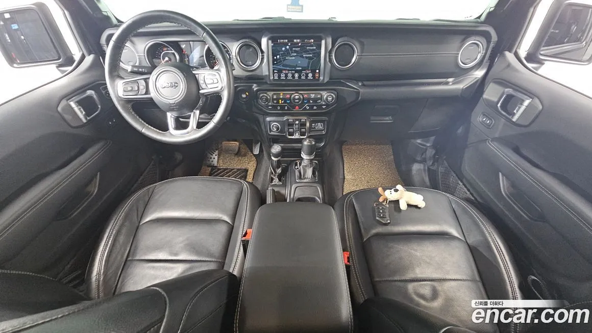 Jeep Wrangler — фото 5