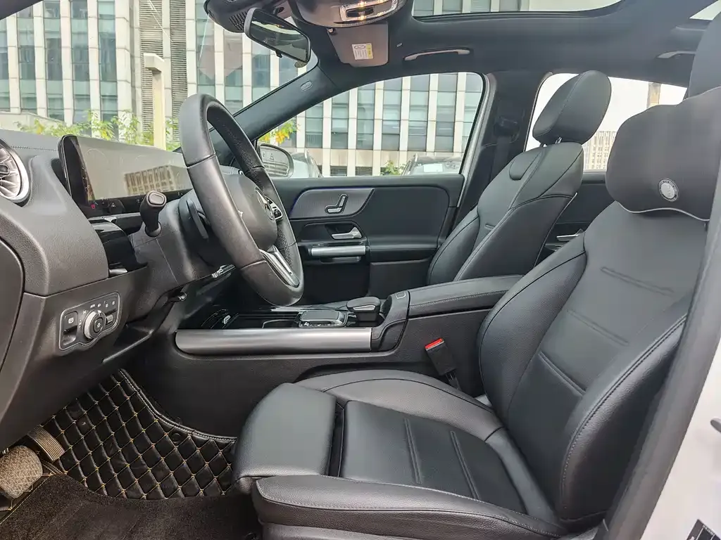 Mercedes-Benz GLA — фото 6