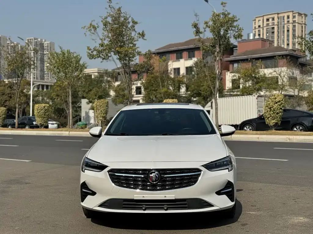 Buick Regal — фото 8