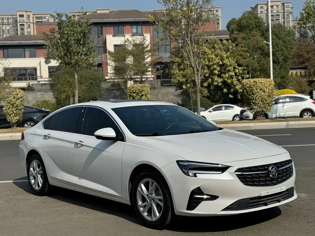Buick Regal — фото 5