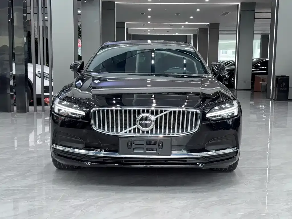 Volvo S90 — фото 3