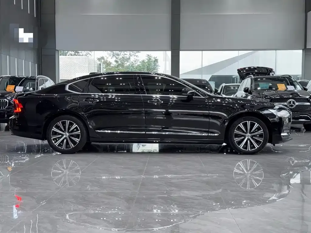 Volvo S90 — фото 2
