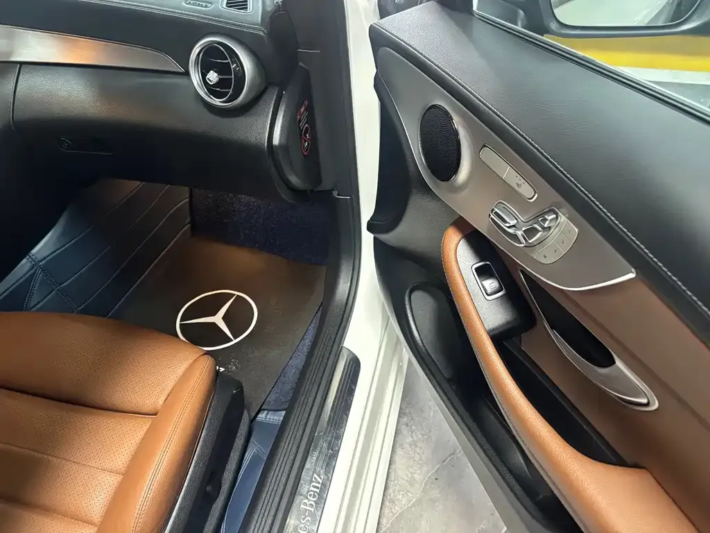 Mercedes-Benz C-Class (Import) — фото 10