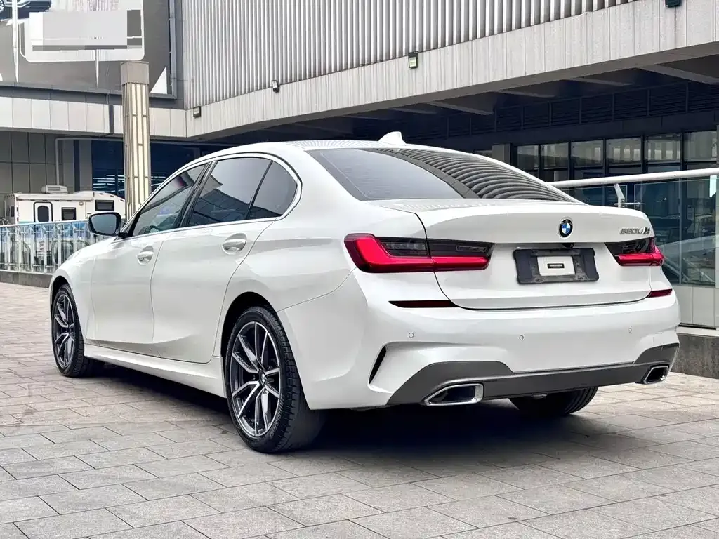 BMW 3 Series — фото 6