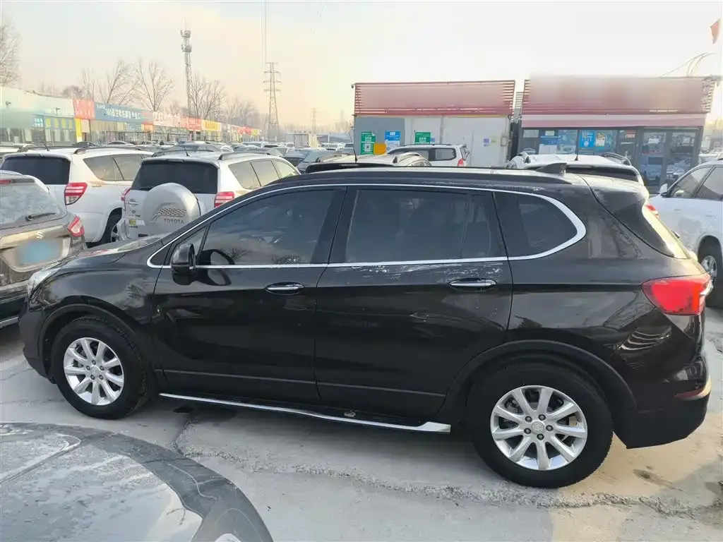 Buick Envision Plus — фото 5