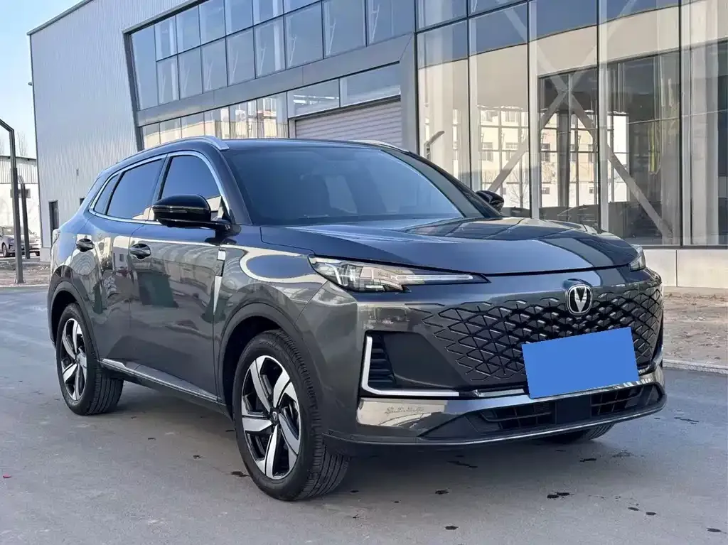 Changan CS55PLUS — фото 3