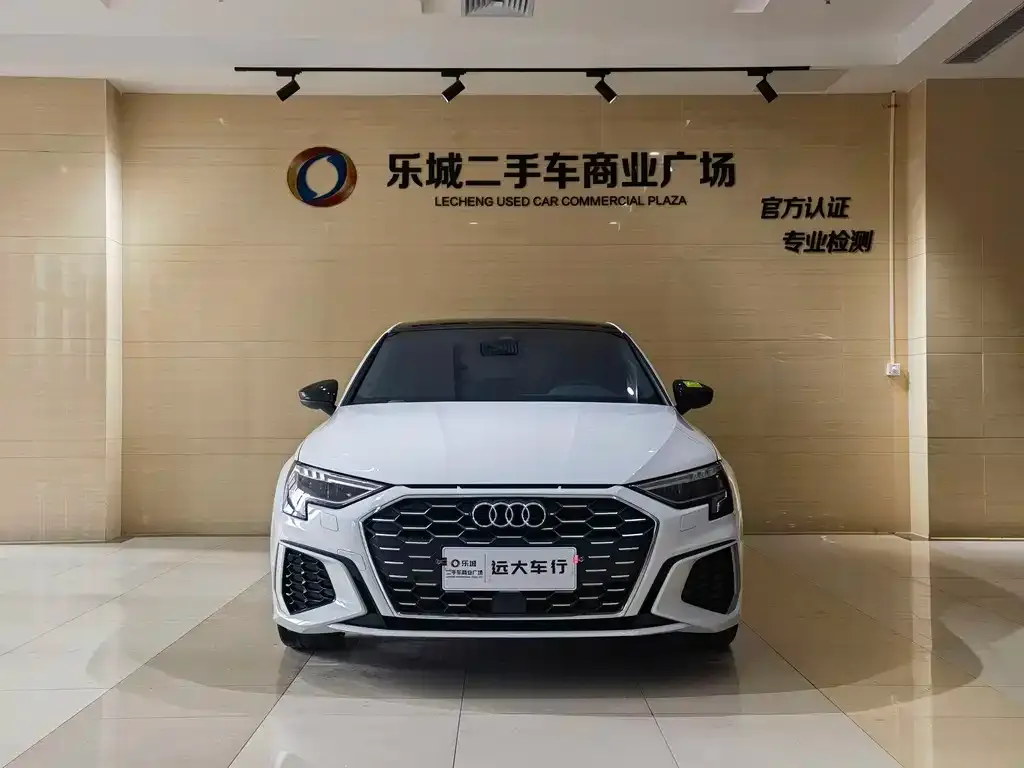 Audi A3 — фото 2