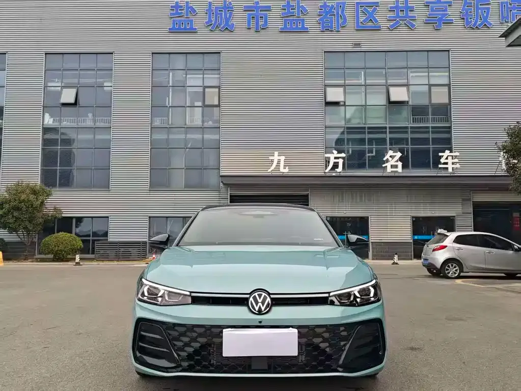 Volkswagen Passat — фото 2