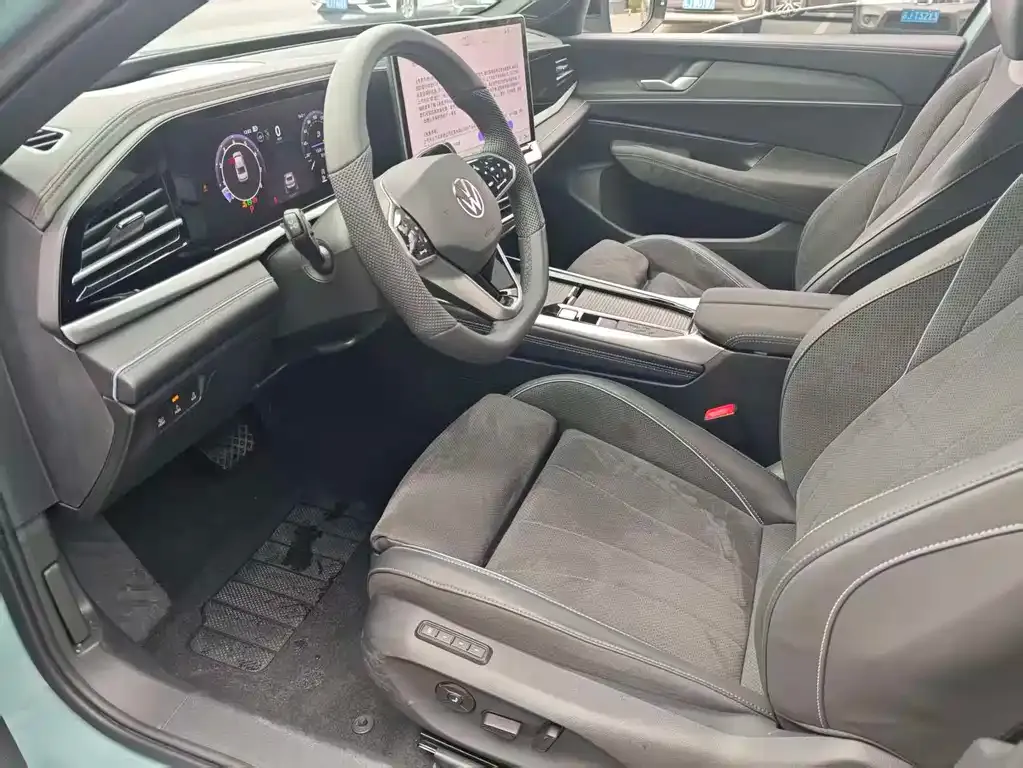 Volkswagen Passat — фото 7