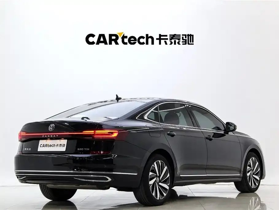Volkswagen Passat — фото 8