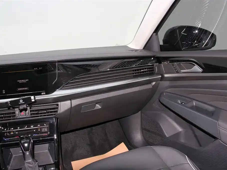 Volkswagen Passat — фото 3