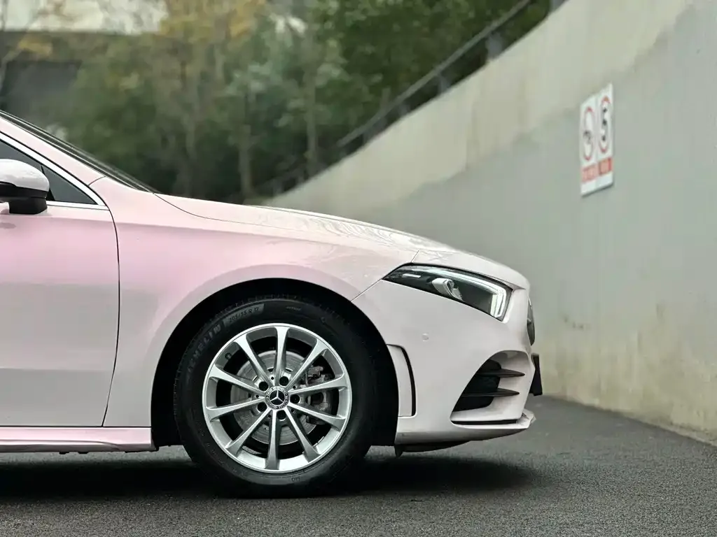 Mercedes-Benz A-Class — фото 10