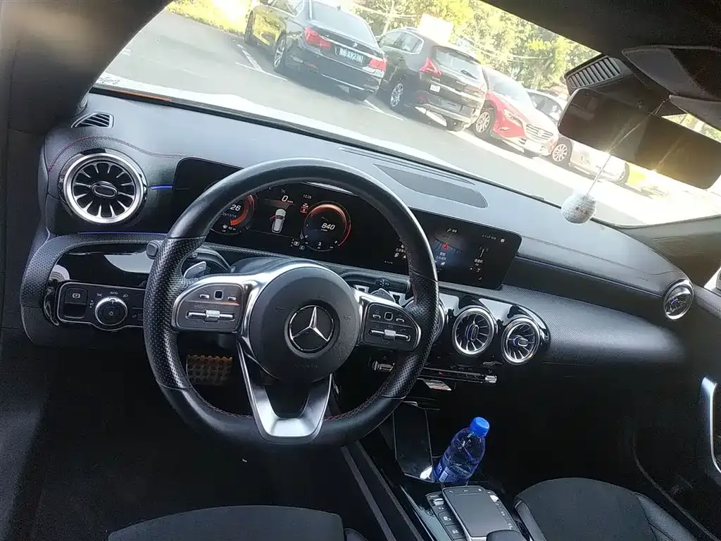 Mercedes-Benz CLA (Import) — фото 10