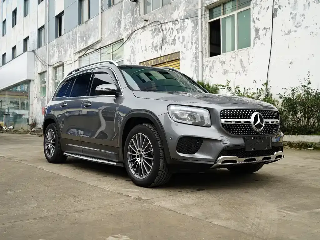 Mercedes-Benz GLB — фото 3