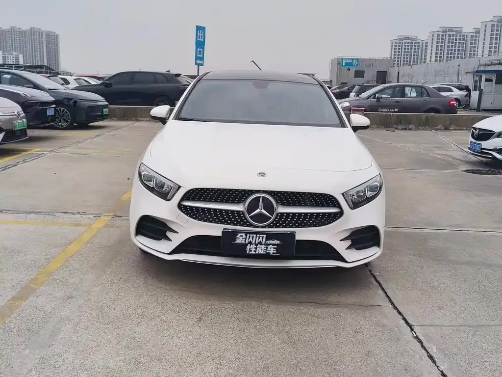 Mercedes-Benz A-Class — фото 10