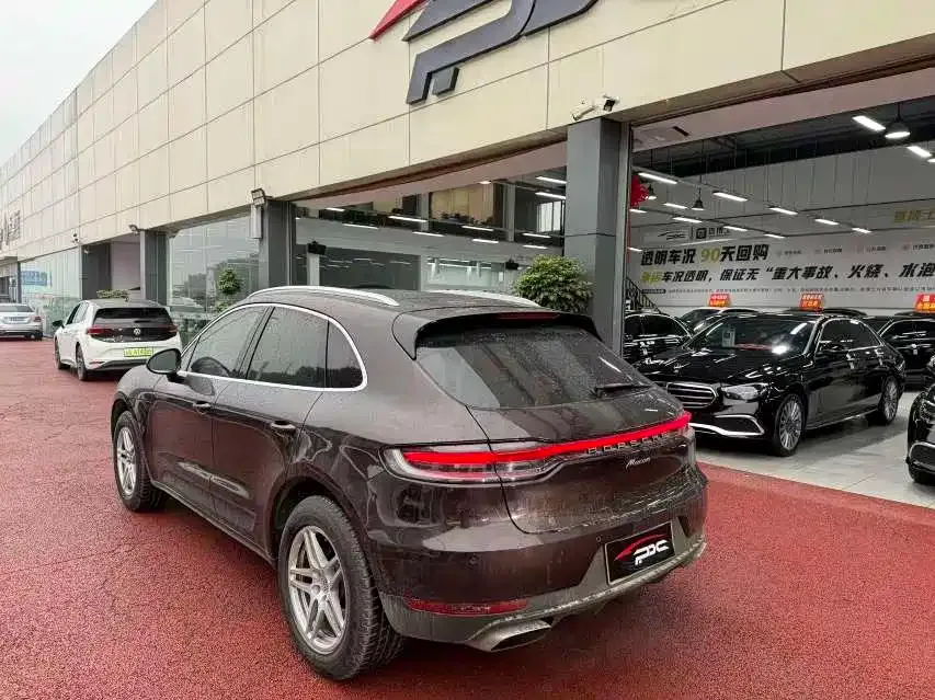 Porsche Macan — фото 9