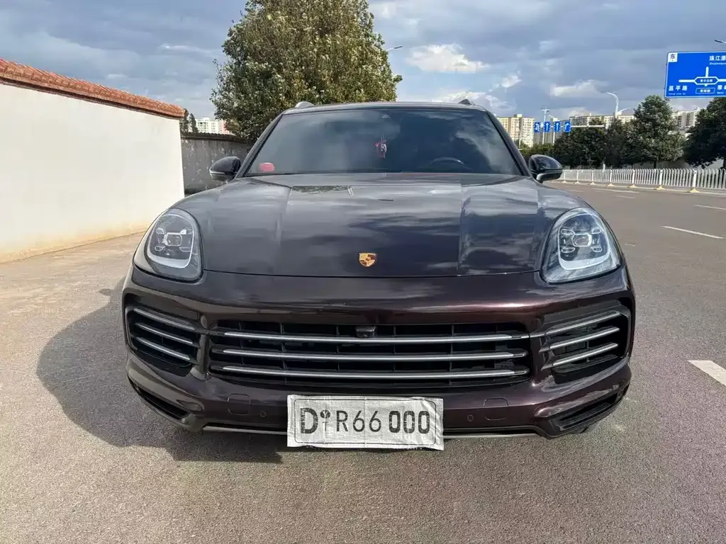 Porsche Cayenne — фото 9