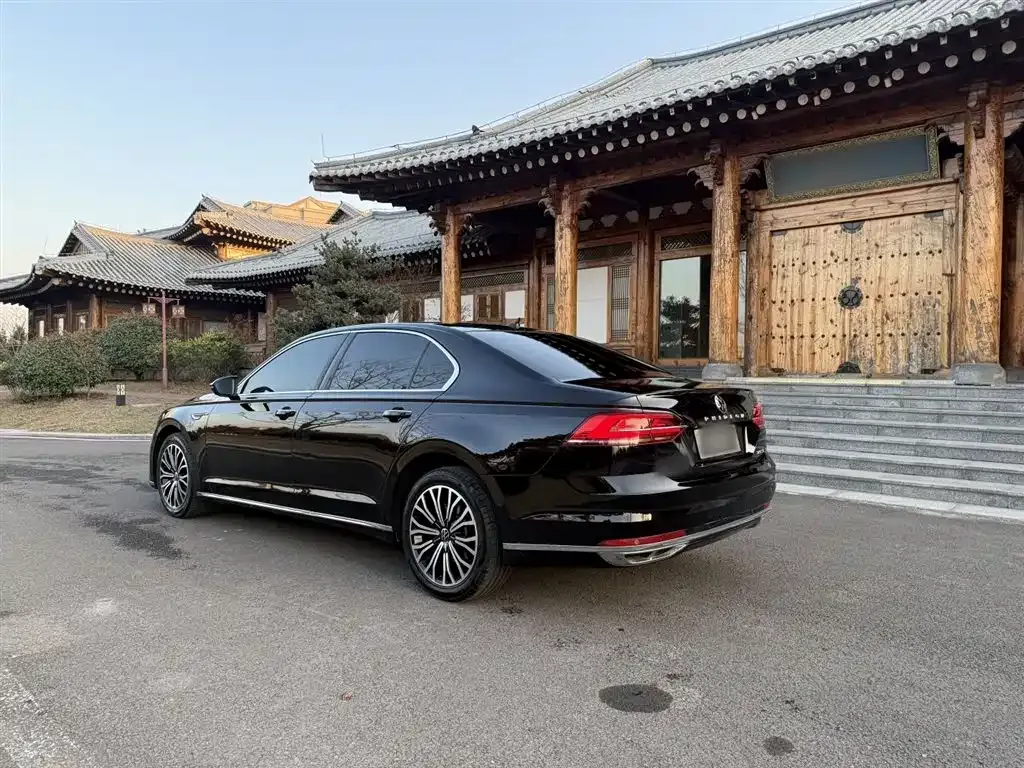 Volkswagen Phideon — фото 7