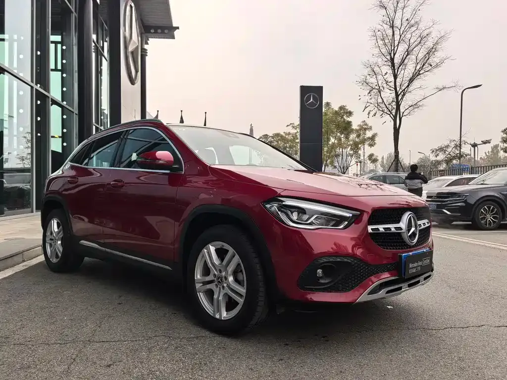 Mercedes-Benz GLA — фото 3