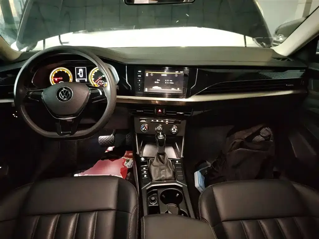 Volkswagen Passat — фото 10