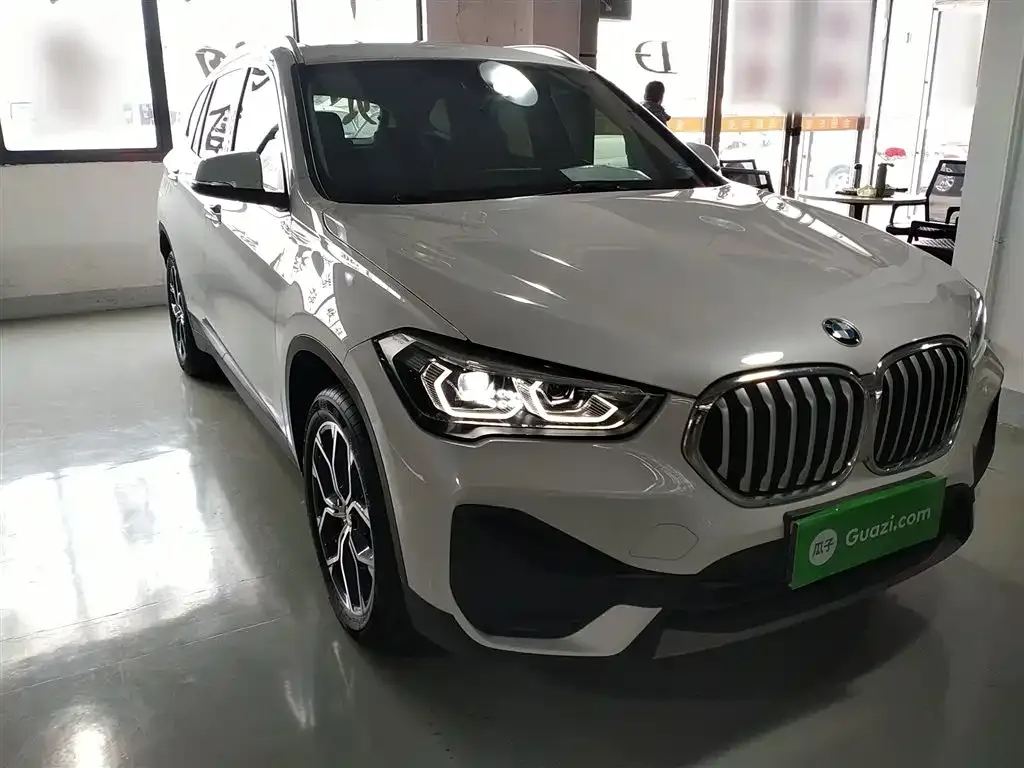 BMW X1 — фото 4