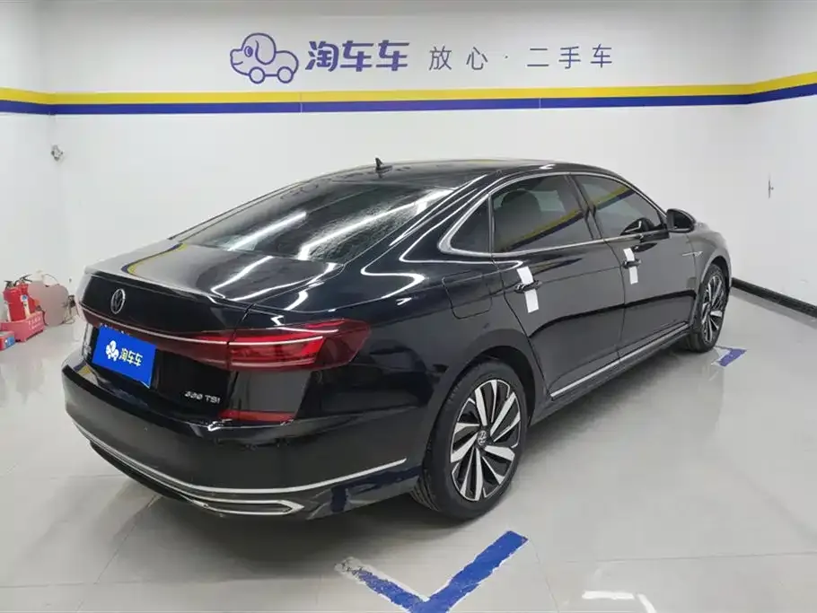 Volkswagen Passat — фото 7