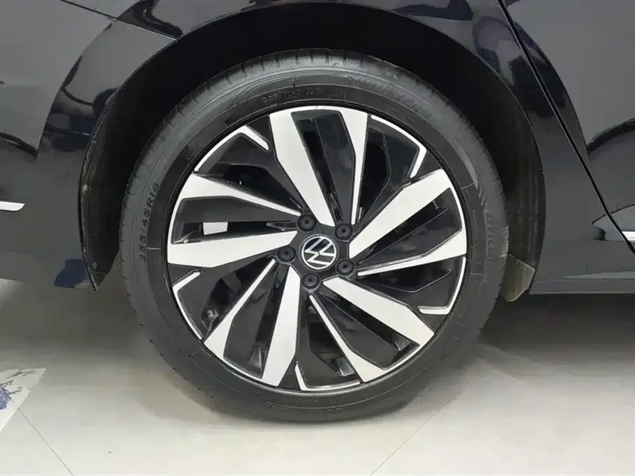 Volkswagen Passat — фото 2