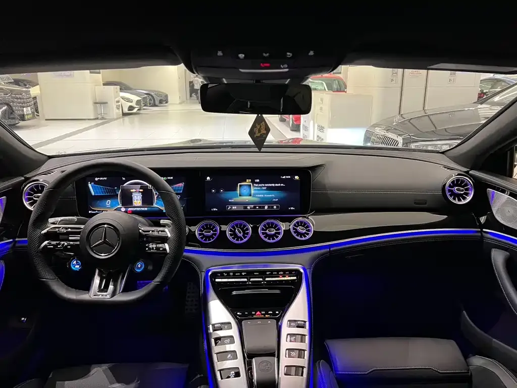 Mercedes-Benz AMG GT — фото 6