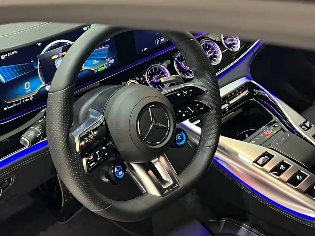 Mercedes-Benz AMG GT — фото 9