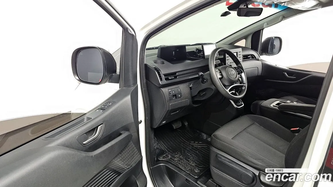 Hyundai Staria — фото 10